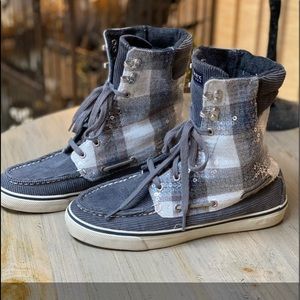 Sperry Blue/Gray Plaid Ankle Boots